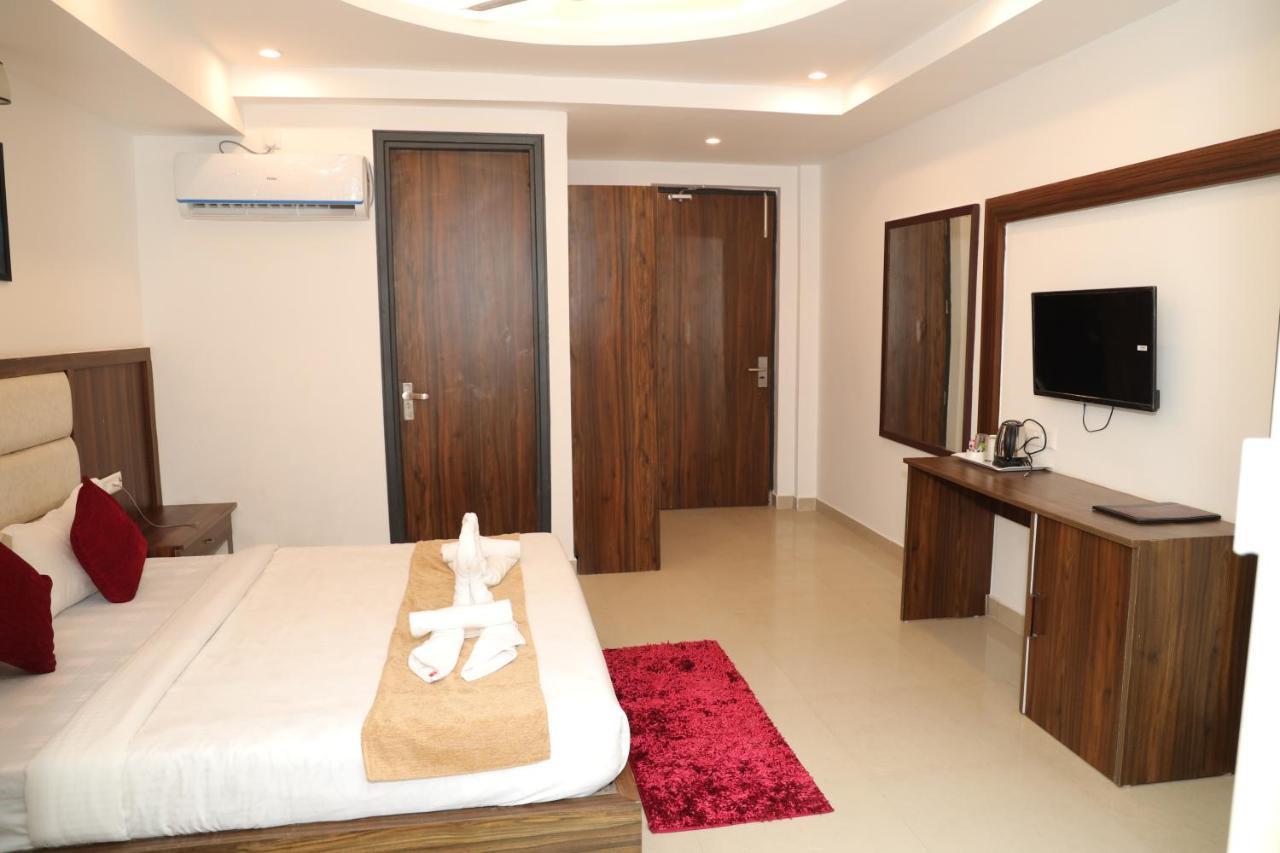 Hotel Cordelia Inn By Devpaga Hotels Pvt Ltd Rishīkesh Eksteriør billede